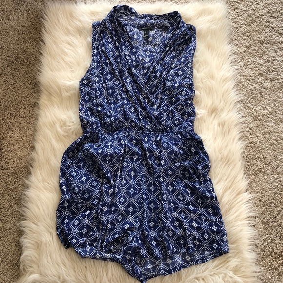 Forever 21 sleeveless romper - Picture 4 of 9